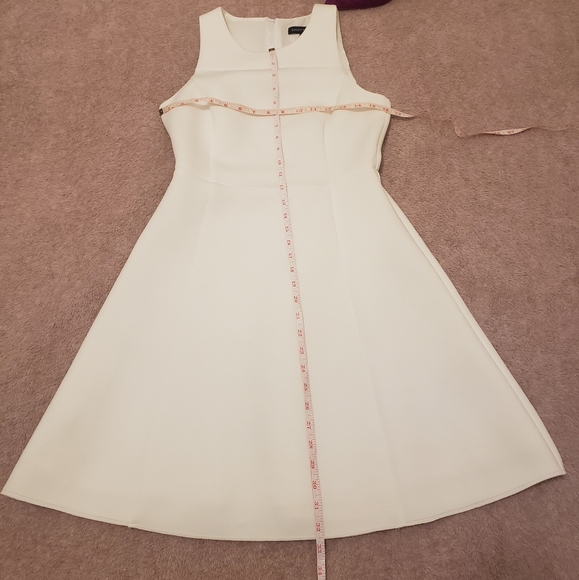 Banana Republic Puff White Dress - Picture 9 of 10
